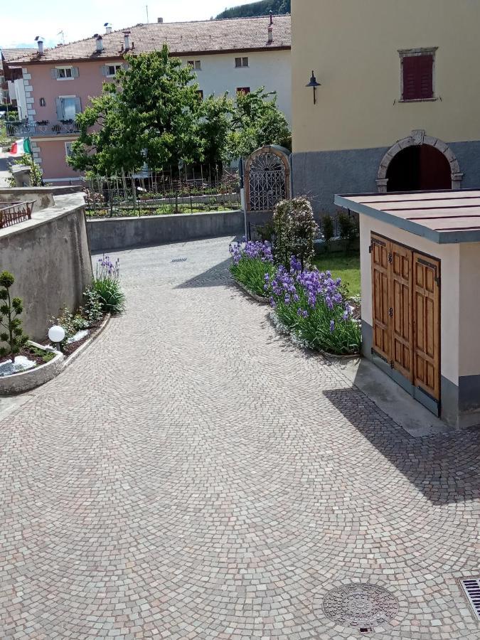 Da Valentina Apartment Castelfondo Bagian luar foto